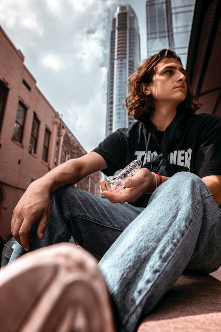 Особенности гашиша и аспекты его приобретения в Екатеринбурге